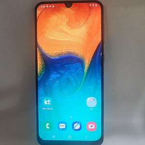 갤럭시 A30 공기기